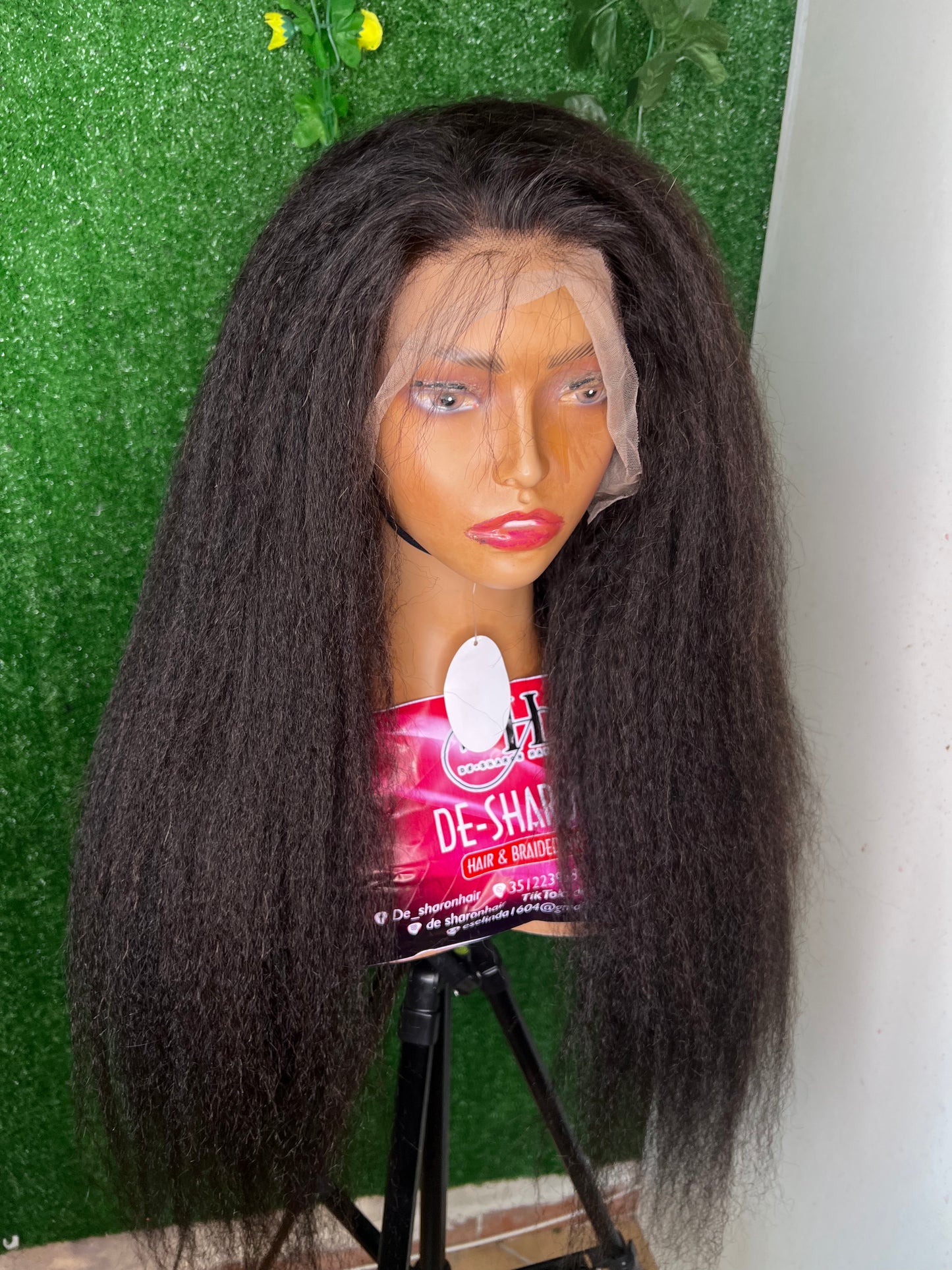 28’Kikny stright 13*4 full frontal wig