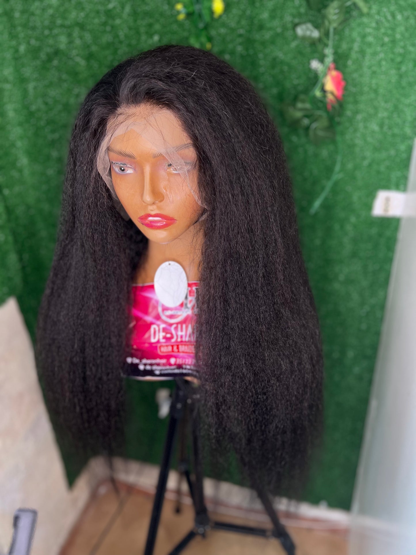 28’Kikny stright 13*4 full frontal wig